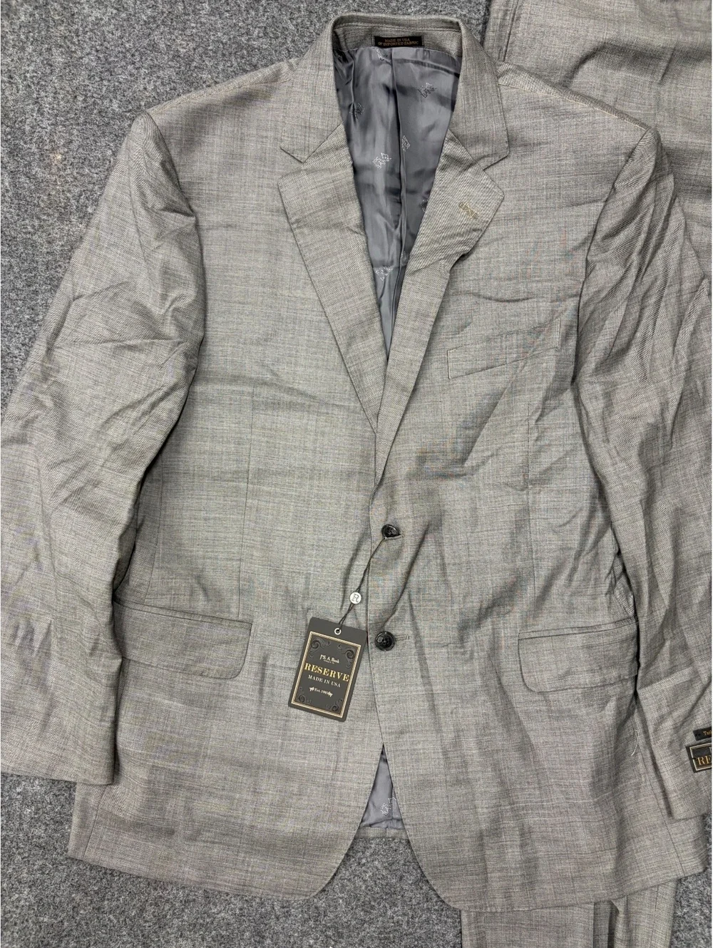 Jos A Bank Reserve 2 Piece Gray Wool Suit 44R/38 Tailored Fit